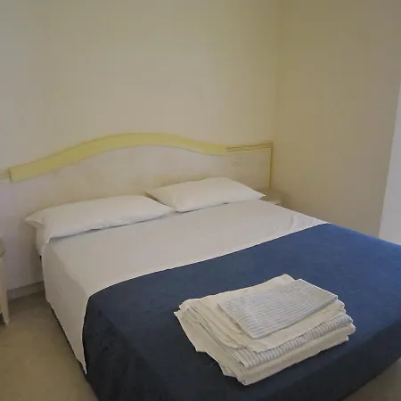 Hotel Astra Cattolica Esterno foto