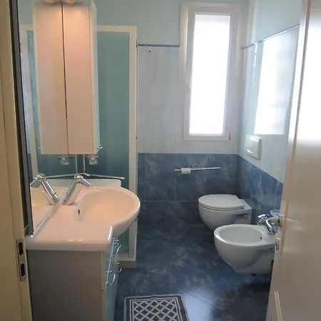 Hotel Astra Cattolica Esterno foto